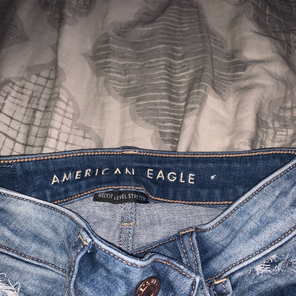 American eagle 00 short ripped patched jeans
